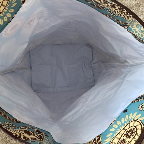 Large Paisley Multi-Functional Reusable Bag - Picture 4 of 5